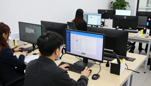 智慧服务系统技术转让趋势下的稳定性挑战